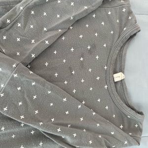 Quincy Mae organic cotton pajamas boy 6-12 months, 2 duplicate pants and one top